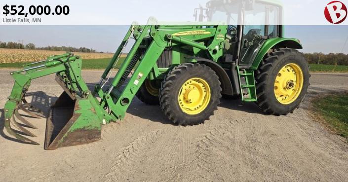 JOHN DEERE 7320 741 loader grapple | Little Falls, MN