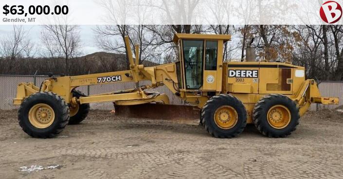 2001 John Deere 770CH motor grader, front lift group, complete snowplow ...