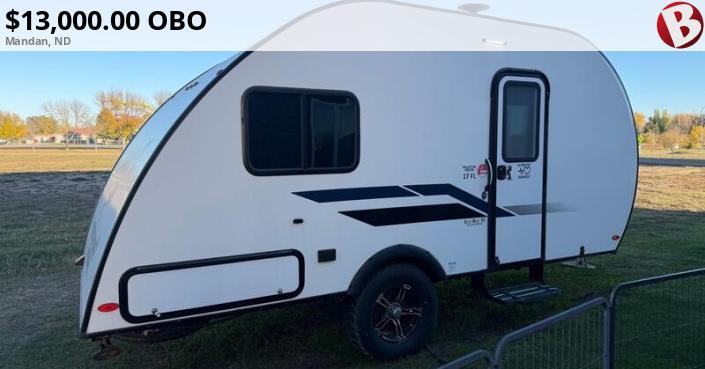 Camper rarely used; add $1000 if you want the generator | Mandan, ND